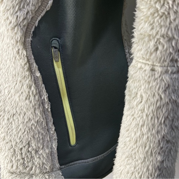 Columbia Sherpa Fleece Full Zip Stylish Green Jacket Women Small Hiking Camping - Picture 5 of 11